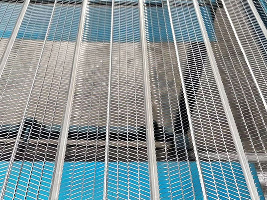 Gegalvaniseerde rib metalen lat 2350 mm lengte Hy Rib Mesh