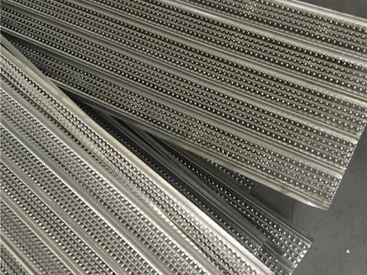 1.5m 1.6m HY RIB Plaat geperst stalen gaas 450mm Breedte gegalvaniseerd