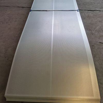 450 mm geperforeerd stalen gaas 0,2 mm dik geperforeerd metalen schermpaneel